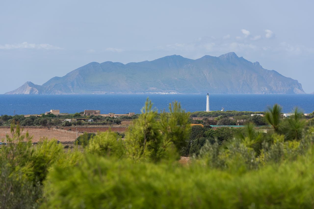 Dimora Dell'Olivastro Bed & Breakfast Favignana Dış mekan fotoğraf